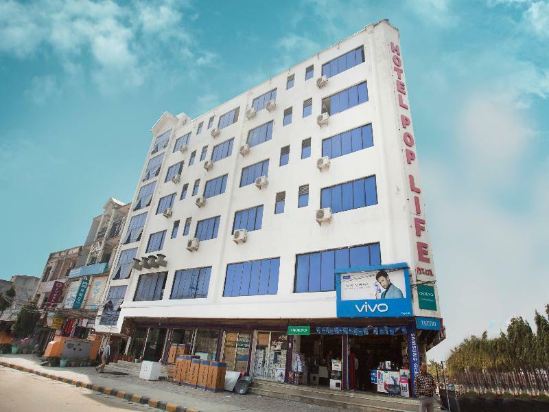 Oyo 343 Pop Life Hotel Banke 외부 사진