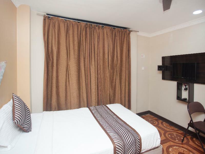 Oyo 343 Pop Life Hotel Banke 외부 사진