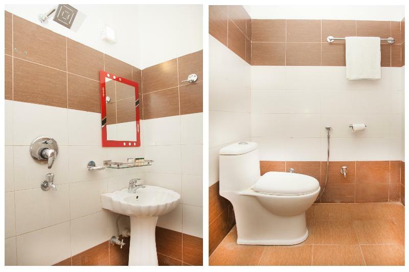 Oyo 343 Pop Life Hotel Banke 외부 사진
